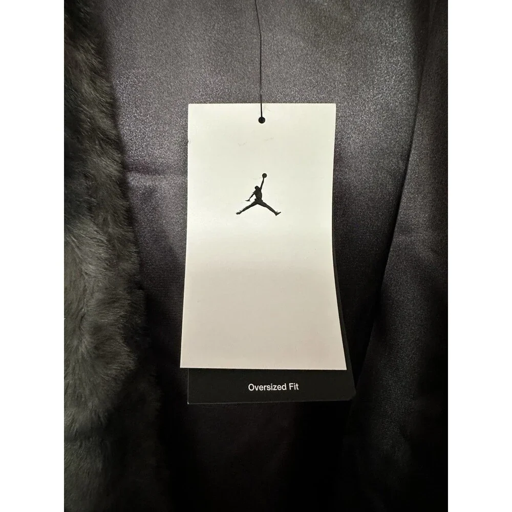 Size L Nike Jordan Brooklyn Faux Fur Robe Thunder Grey HV1044-036 Men’s NEW